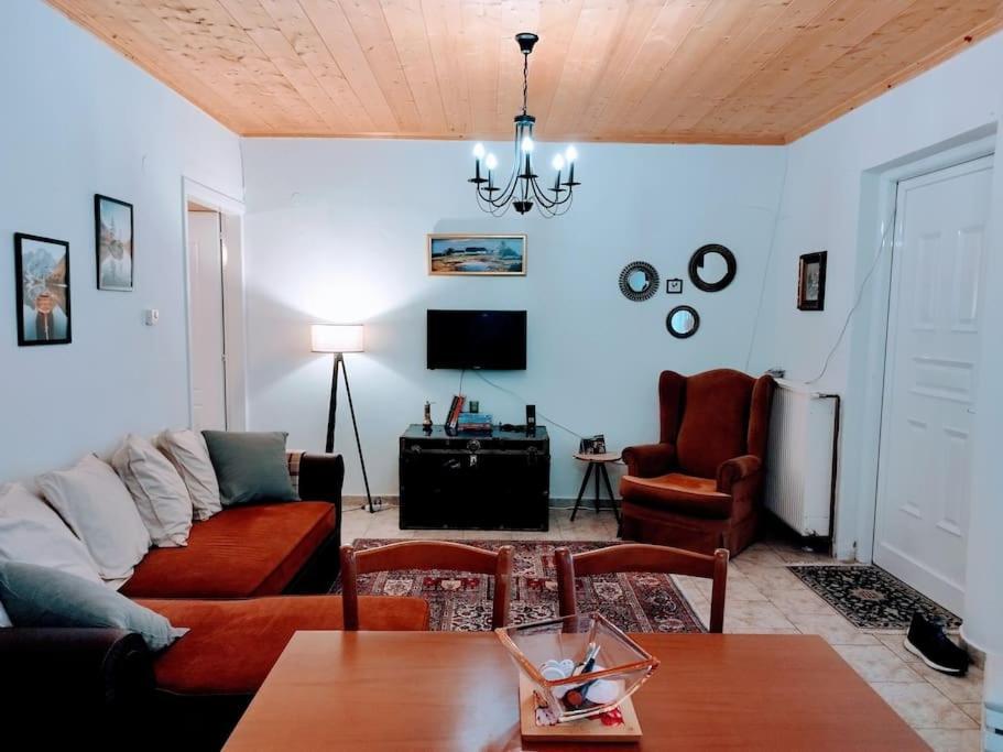 Cozy Cottage For 4 Lavdhas Luaran gambar
