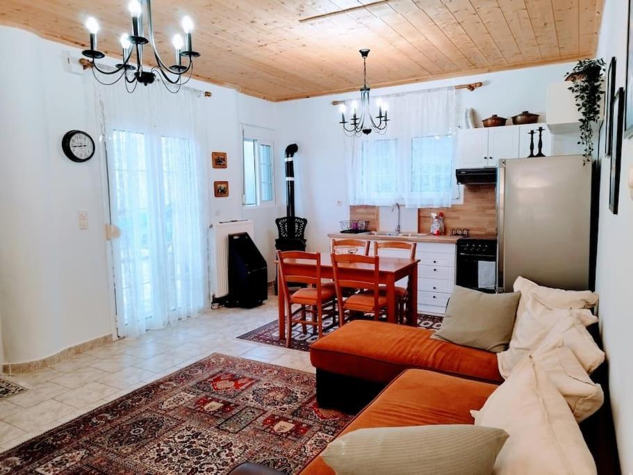 Cozy Cottage For 4 Lavdhas Luaran gambar